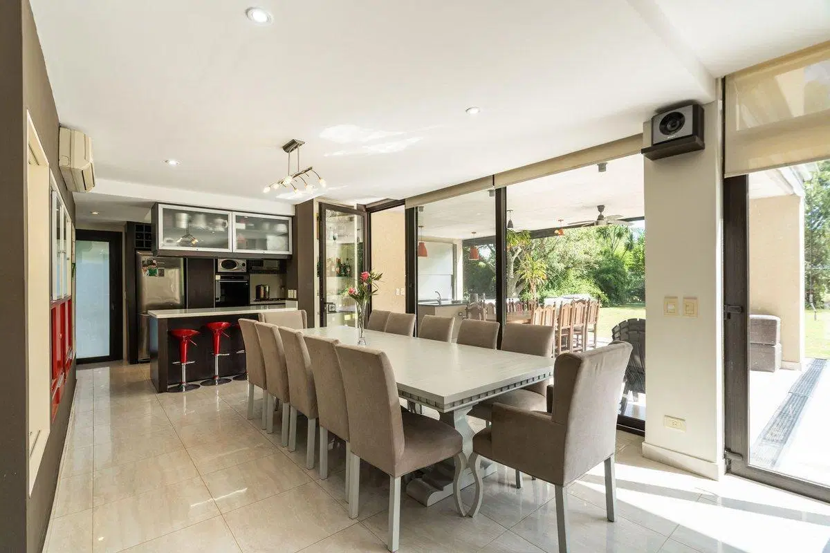 Venta Casa Barrio CUBE Pileta Vista al Lago 7 amb 4