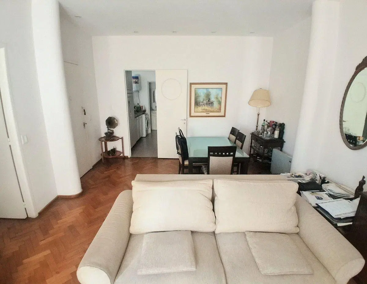VENTA 2 AMBIENTES CON DEP Y BALCON ALTO PALERMO 2