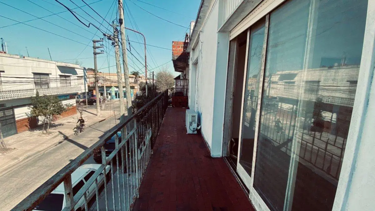 PH 3 ambientes con balcon y terraza. Villa Bosch 4
