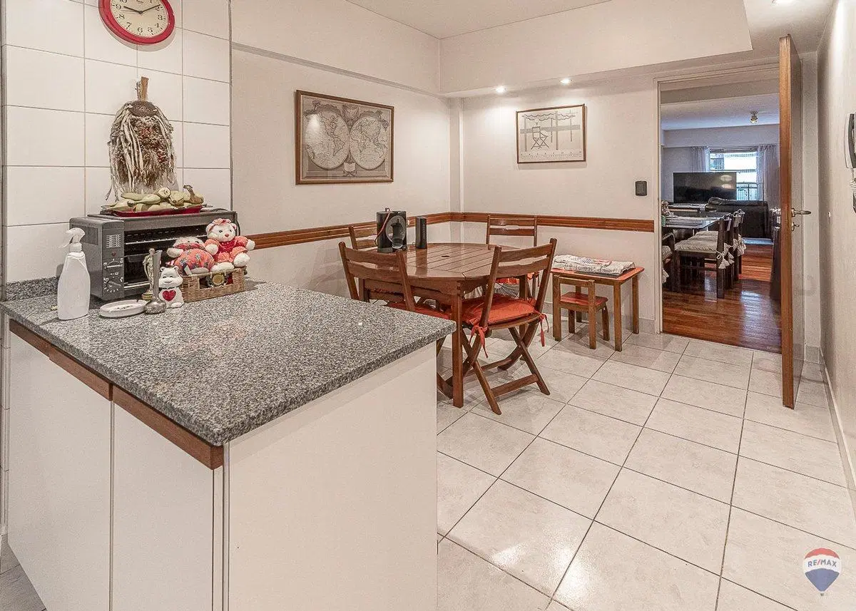Venta de 4 amb en Palermo con dep y  2 cocheras 8