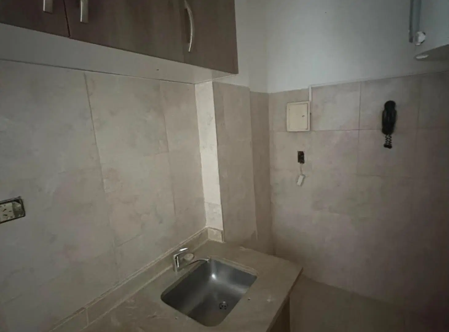 Alquiler 2 ambientes planta baja patio belgrano. 4