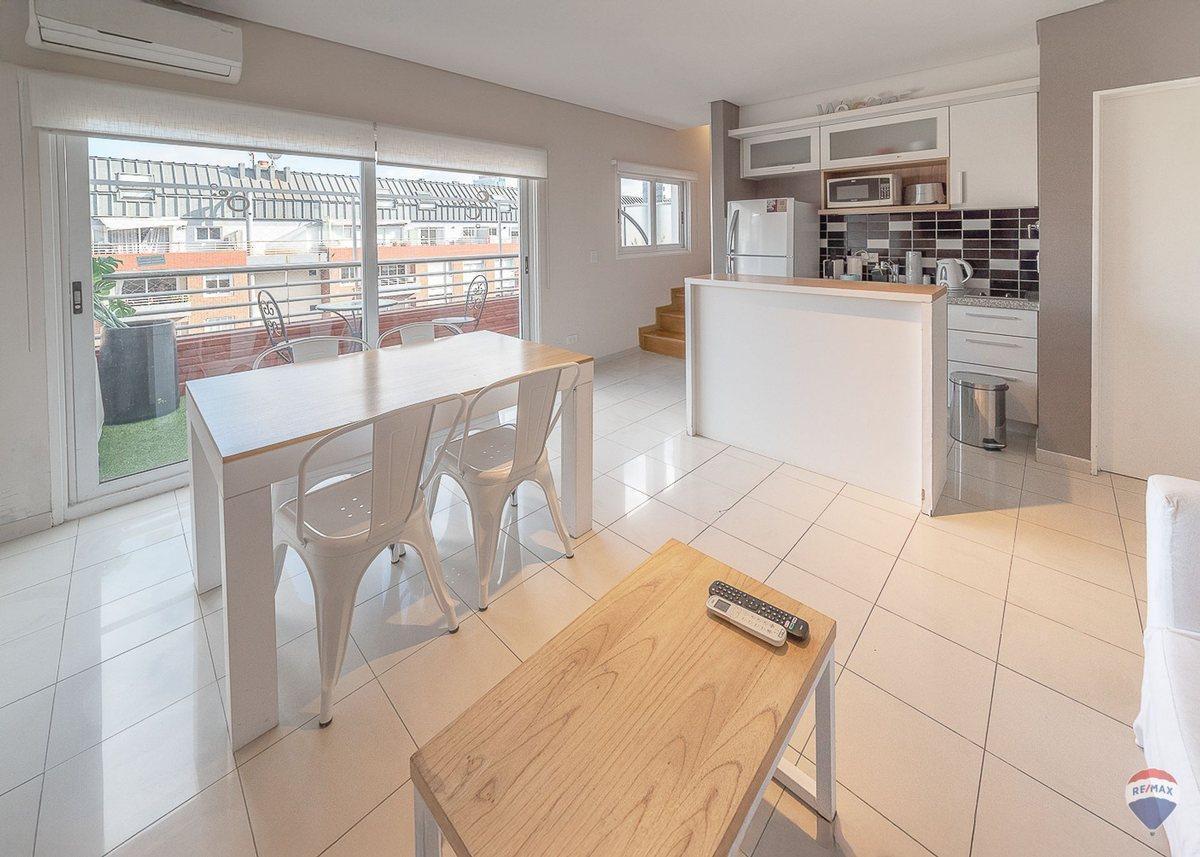 Foto de VENTA DUPLEX 2 AMBIENTES PUERTO MADERO, imagen 2