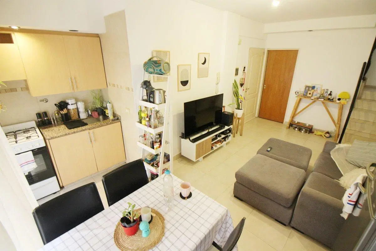 VENTA PH 2 AMB CON TERRAZA Y BALCON VILLA URQUIZA 5