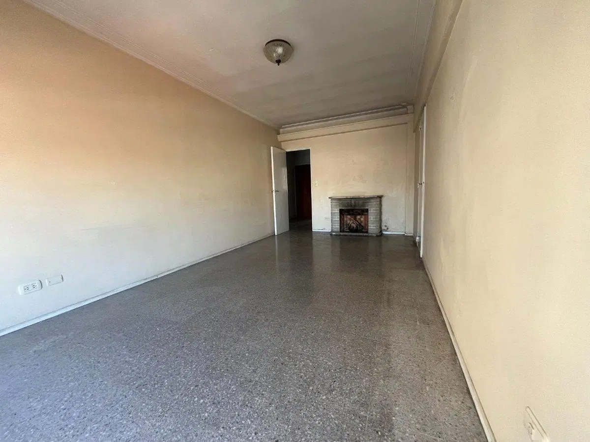 DEPARTAMENTO 3 AMB EN VENTA EN HAEDO 8