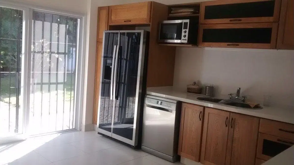 Venta Casa 5 ambientes con pileta, Bella Vista 3