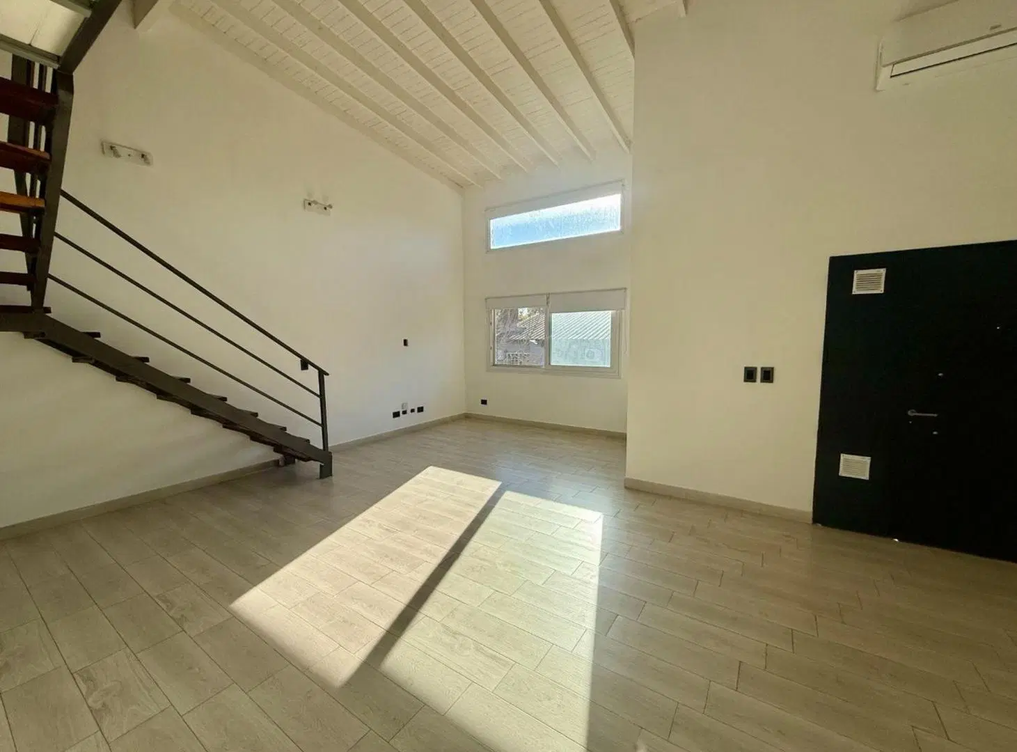Alquiler 2 ambientes duplex Pilar amenities. 2