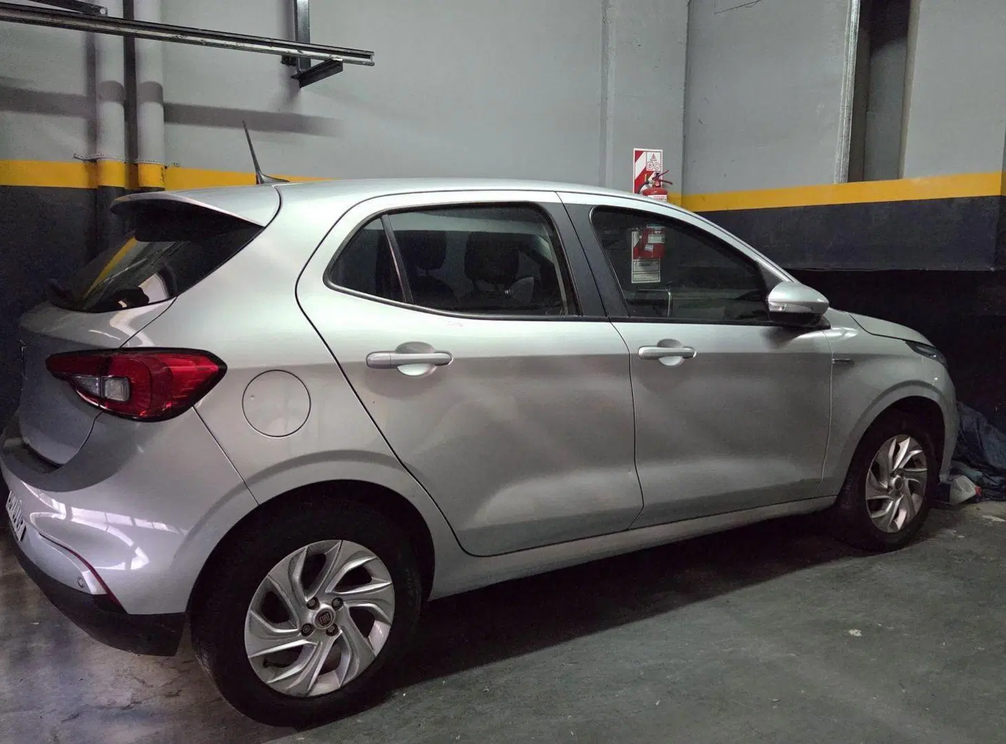 VENTA COCHERA VILLA URQUIZA 3
