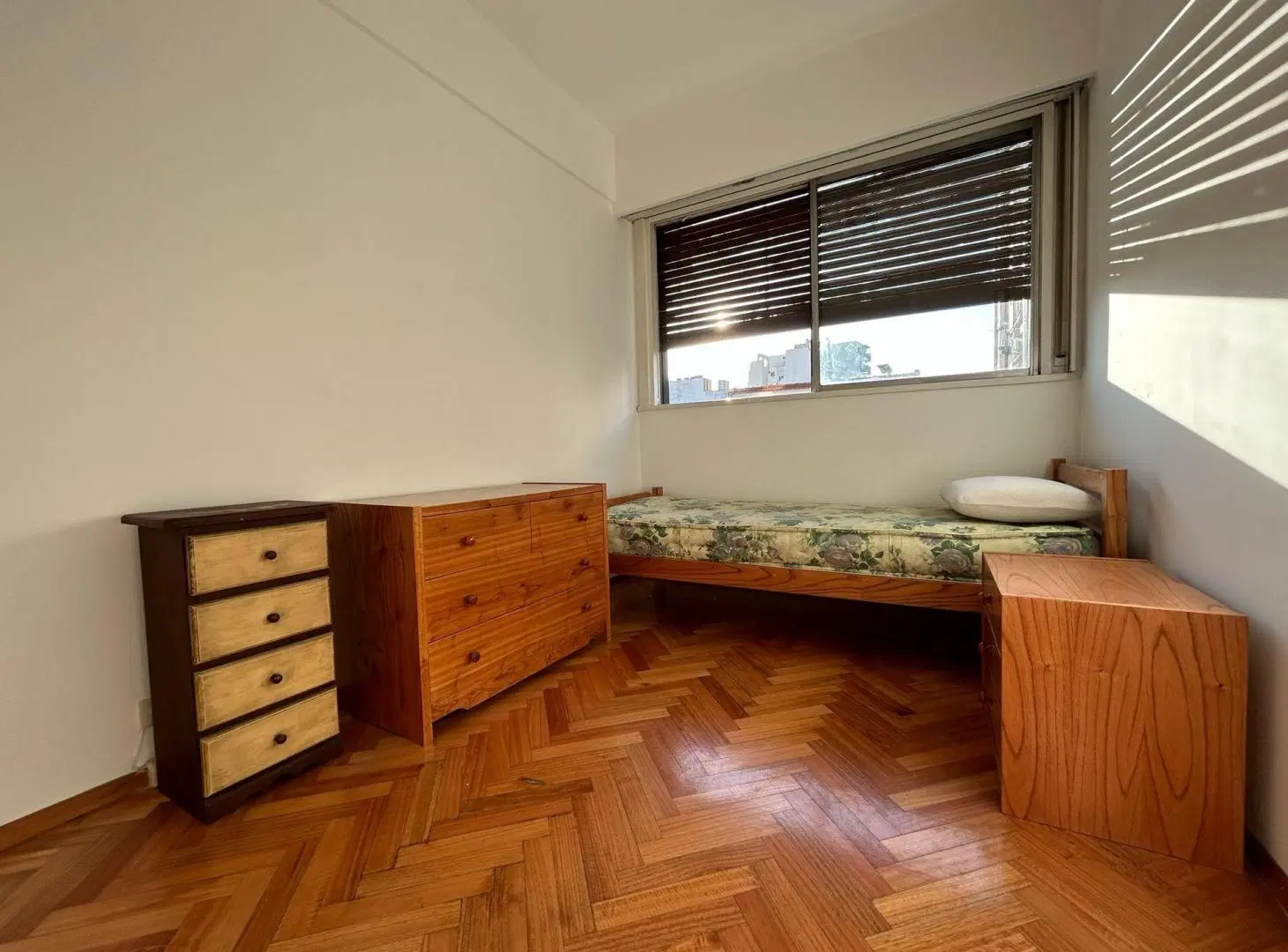 Dpto 3 amb en venta en Colegiales c/balcón te 4