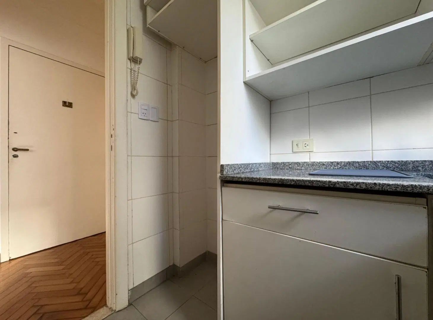 DPTO 2 AMBIENTES EN ALQUILER EN RECOLETA PISO ALTO 4
