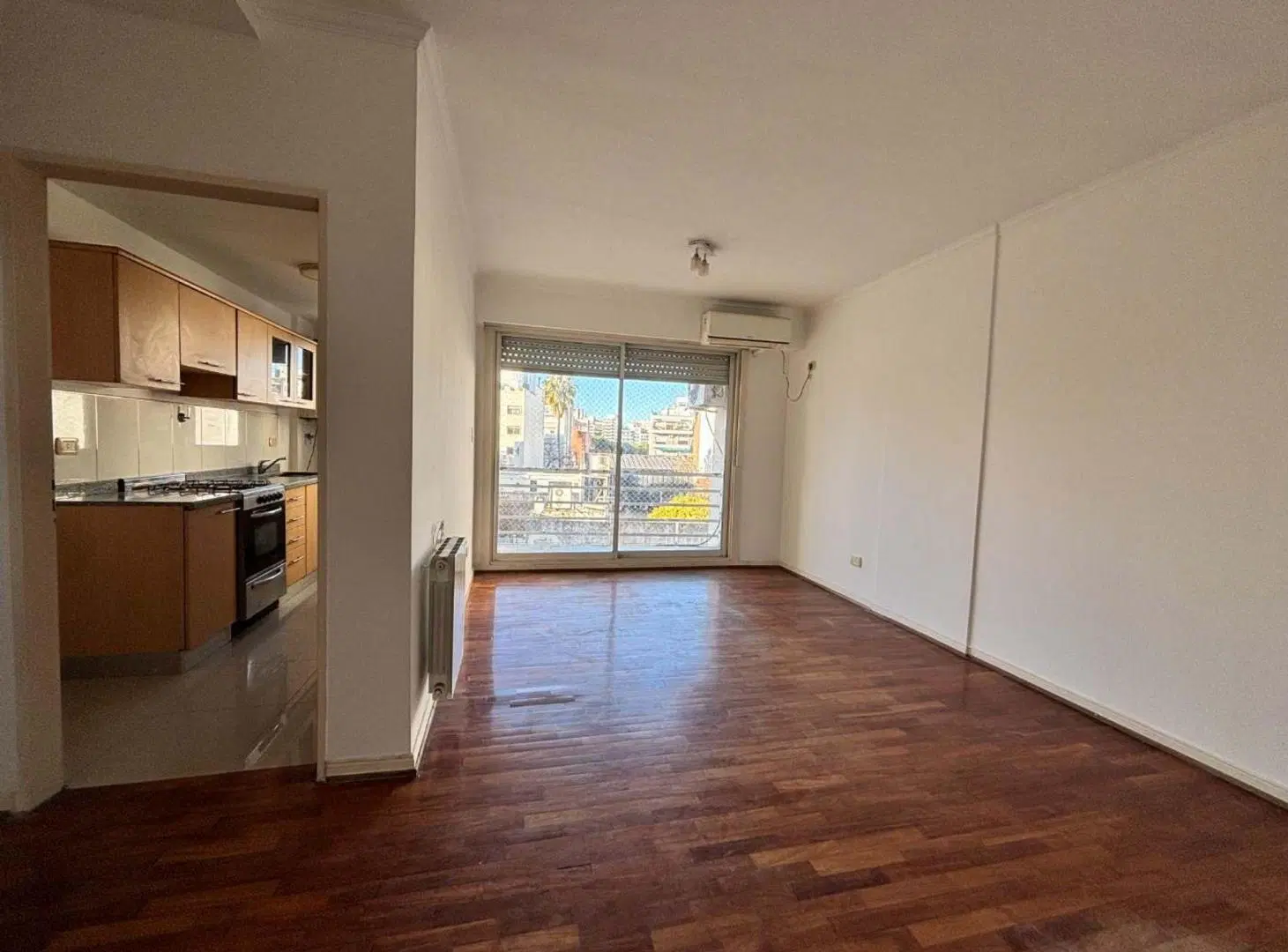 ALQUILER DEPARTAMENTO DE 3 AMBIENTES CABALLITO 3