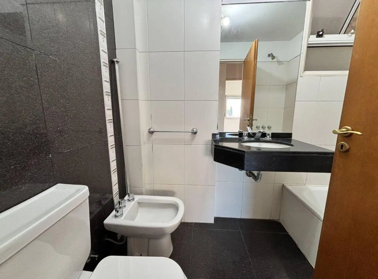 ALQUILER DEPARTAMENTO DE 3 AMBIENTES CABALLITO 4
