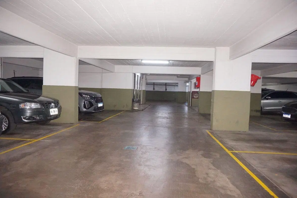 Cochera Venta Belgrano Doble 2 Autos Chicos 8