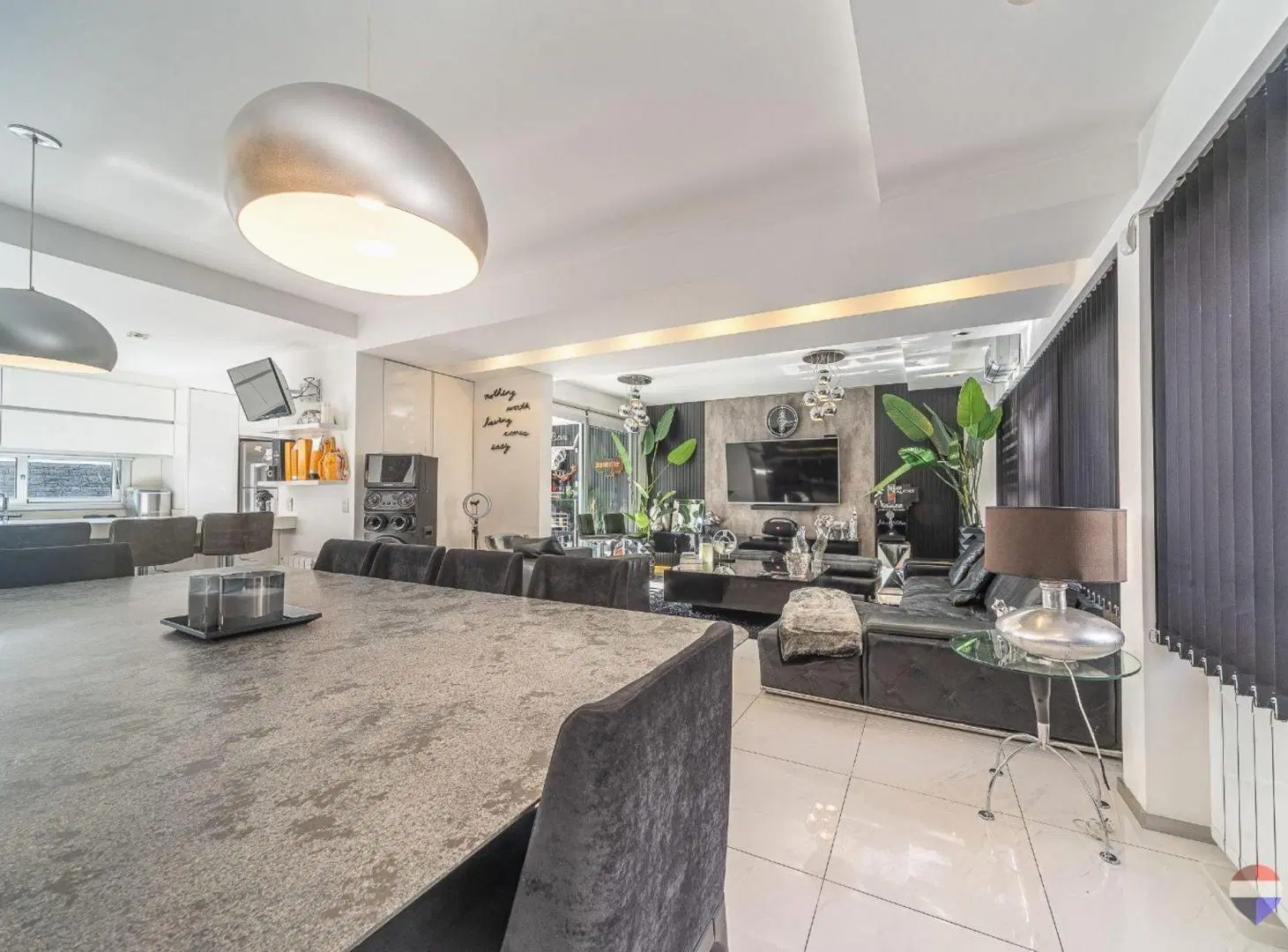 ALQUILER CASA TRIPLEX AMOBLADA EN VILLA DEVOTO 3