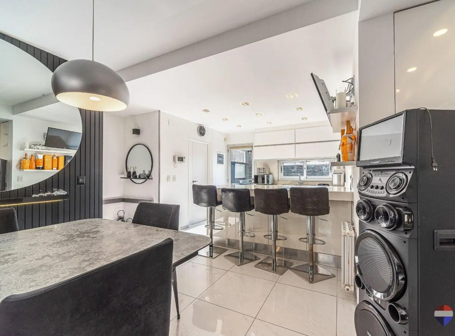 ALQUILER CASA TRIPLEX AMOBLADA EN VILLA DEVOTO 4