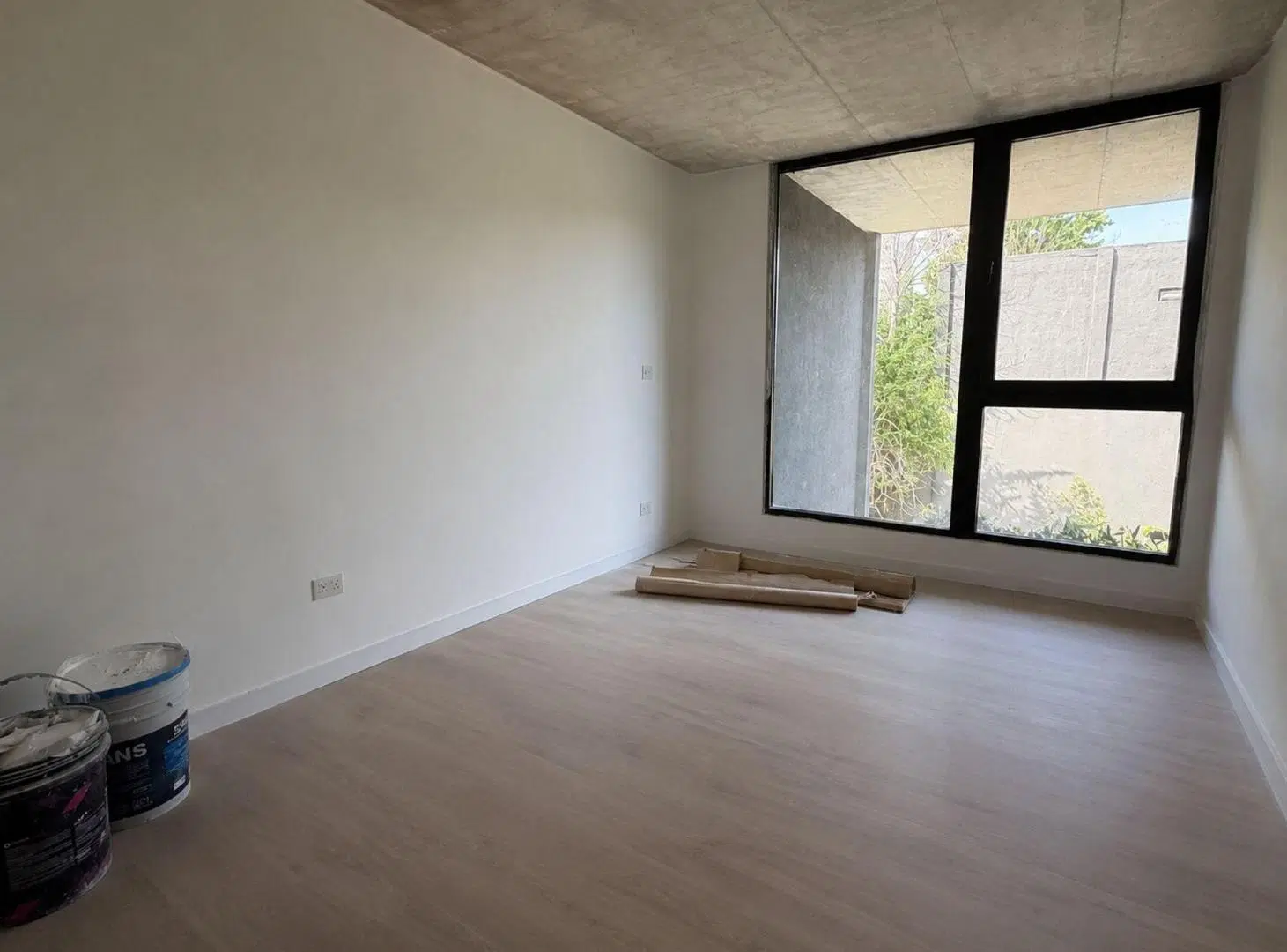 Depto 4 Ambientes  con pileta  propia - SAAVEDRA 5