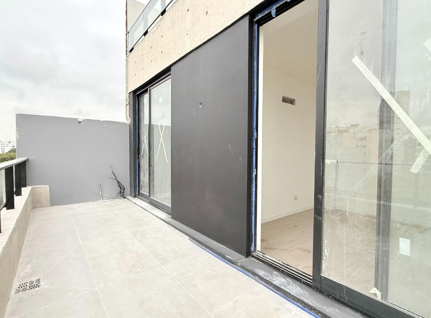 VENTA 3 AMBIENTES ESTRENAR BALCON TERRAZA V CRESPO 3