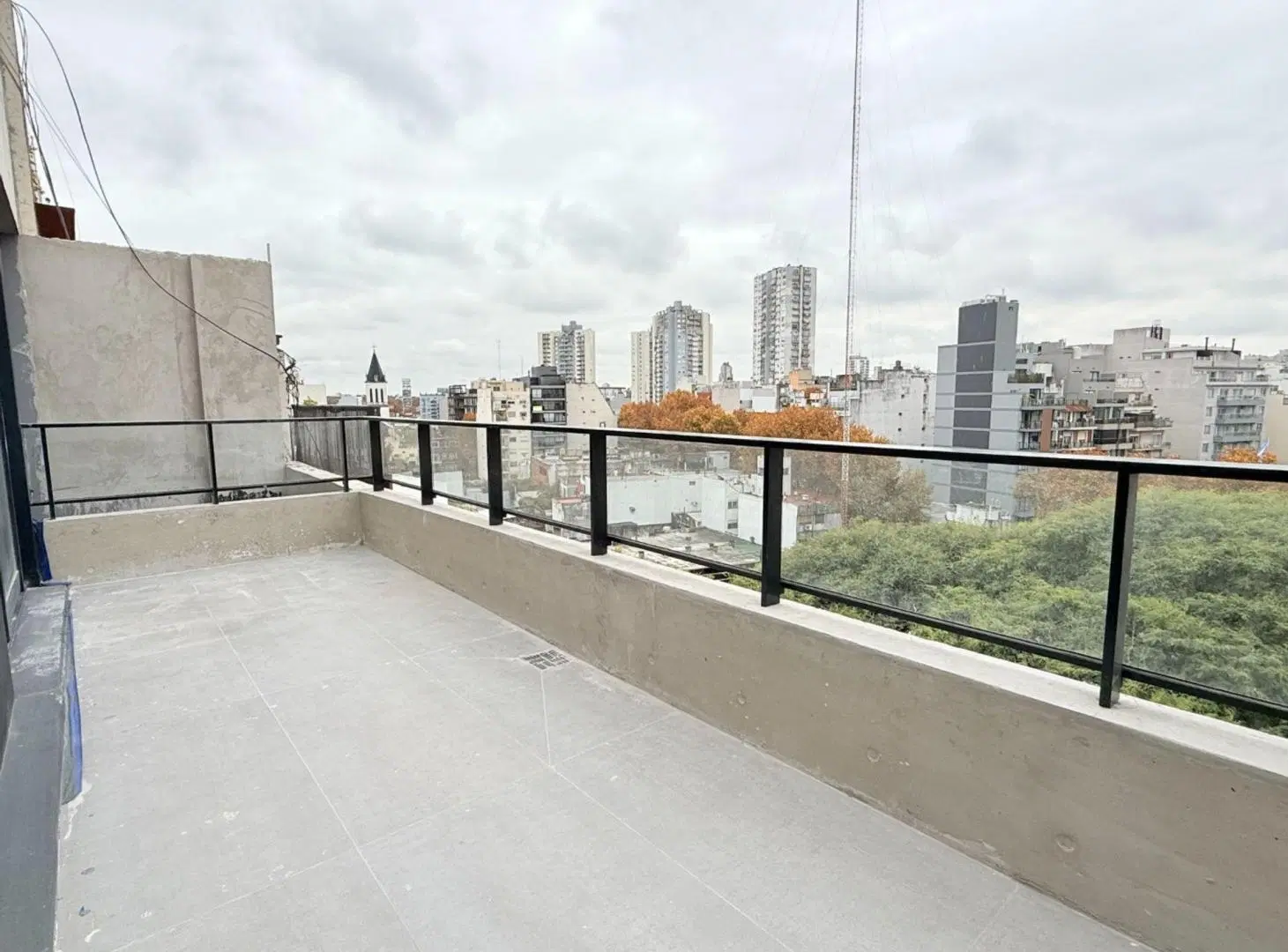 VENTA 3 AMBIENTES ESTRENAR BALCON TERRAZA V CRESPO 2