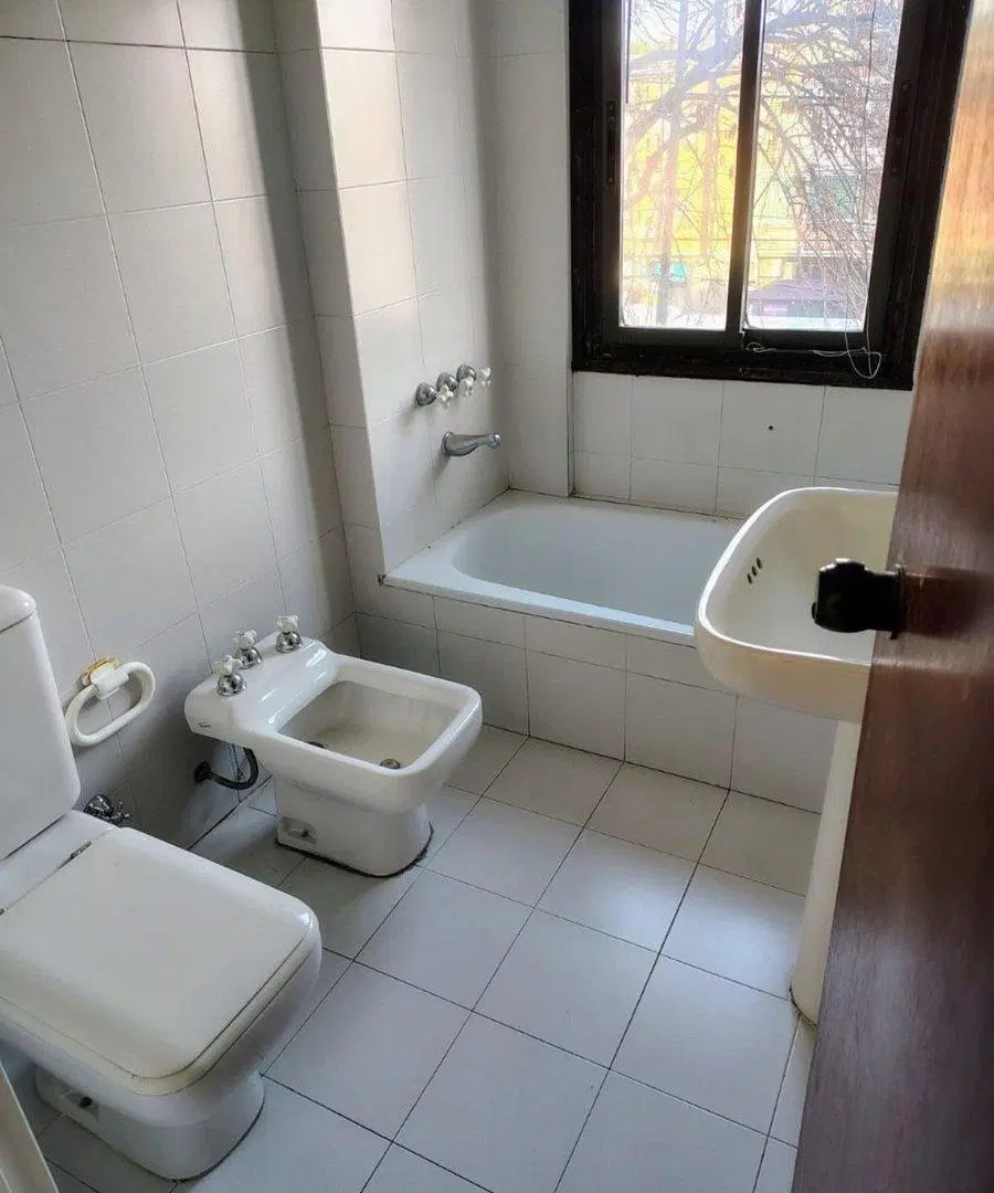 Dep 2 amb en venta San Isidro con cochera y balcón 5
