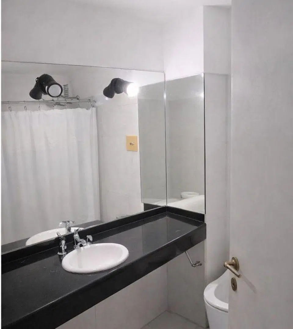 VENTA DEPTO 3 AMB CON DEPENDECIA Y BALCON AL FRENT 4