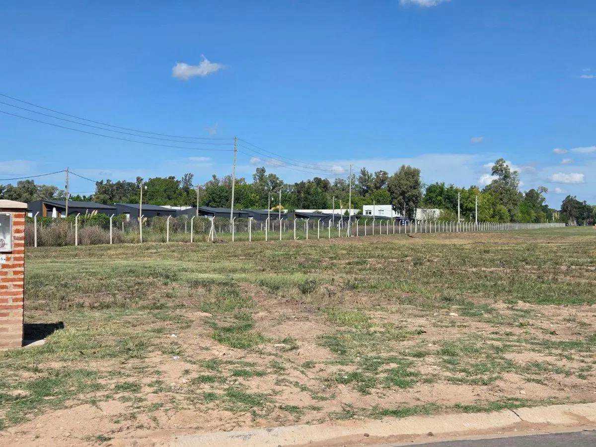 Venta Lote Barrio la Estela, Pilar 5