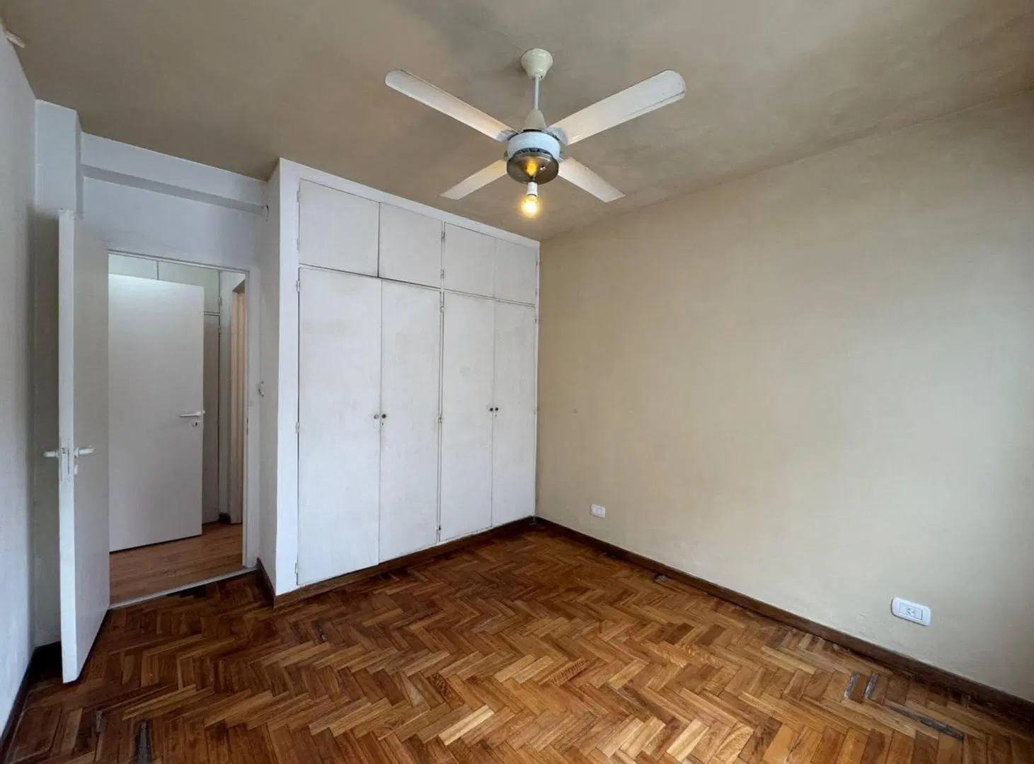 VENTA DEPARTAMENTO 2 AMBIENTES MARTINEZ 4