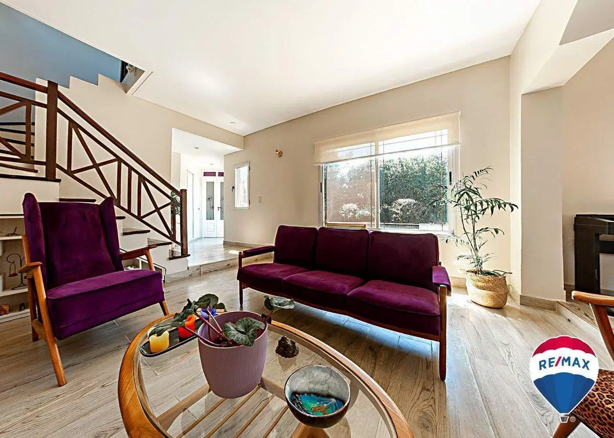 CASA 4 AMB EN VENTA EN GENERAL RODRIGUEZ PILETA 8