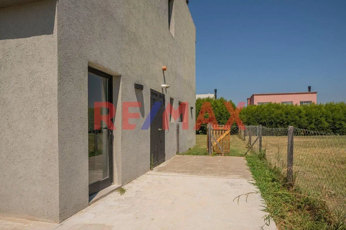 Casa en venta 4 ambientes Barrio Acacias Puertos. 8