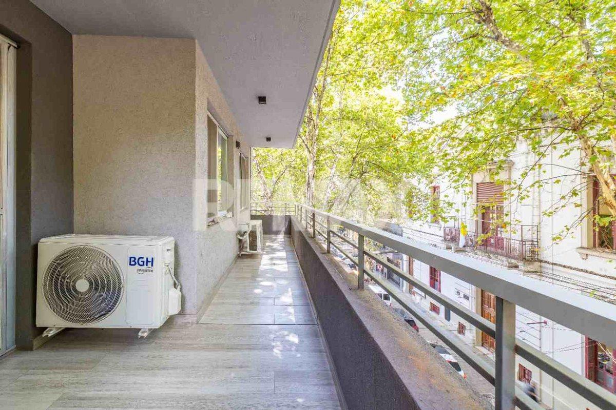 Foto de Departamento 4 amb en venta en Flores coch pileta, imagen 4