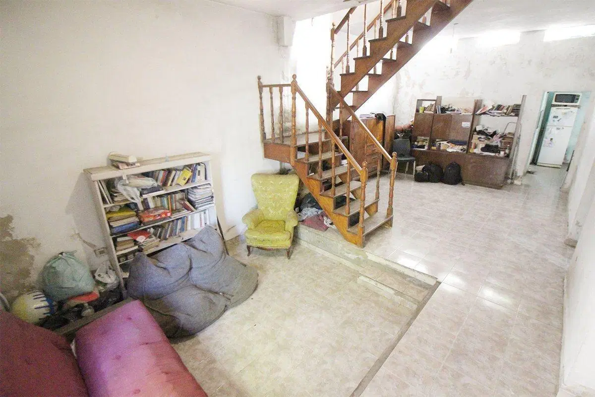 CASA 5 AMB CON GRAN JARDÍN Y PILETA LOTE PROPIO 3