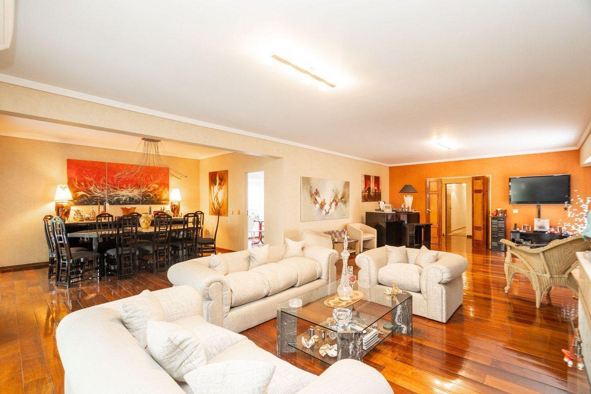 Foto de VENTA 200m2 cubiertos 3 cochera Belgrano R PERMUTA, imagen 5