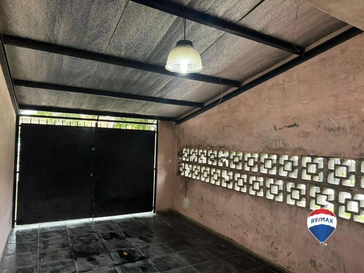 VENTA CASA 3 AMBIENTES ITUZAINGO SUR AMPLIO LOTE 3