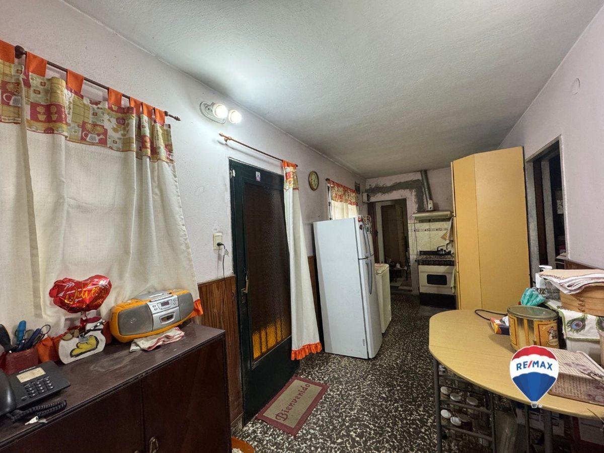 Foto de VENTA CASA 3 AMBIENTES ITUZAINGO SUR AMPLIO LOTE, imagen 1