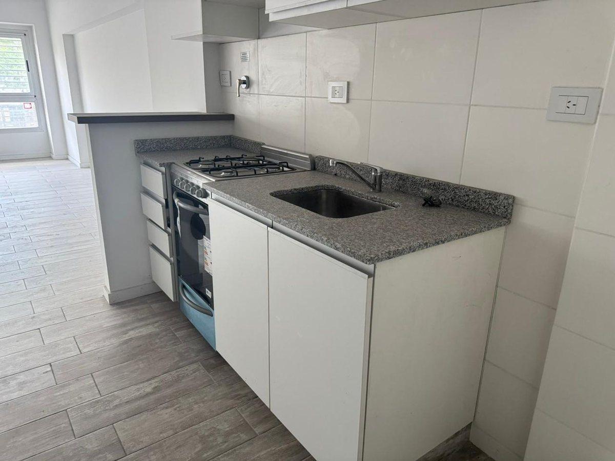 Foto de venta oficina flores, imagen 4