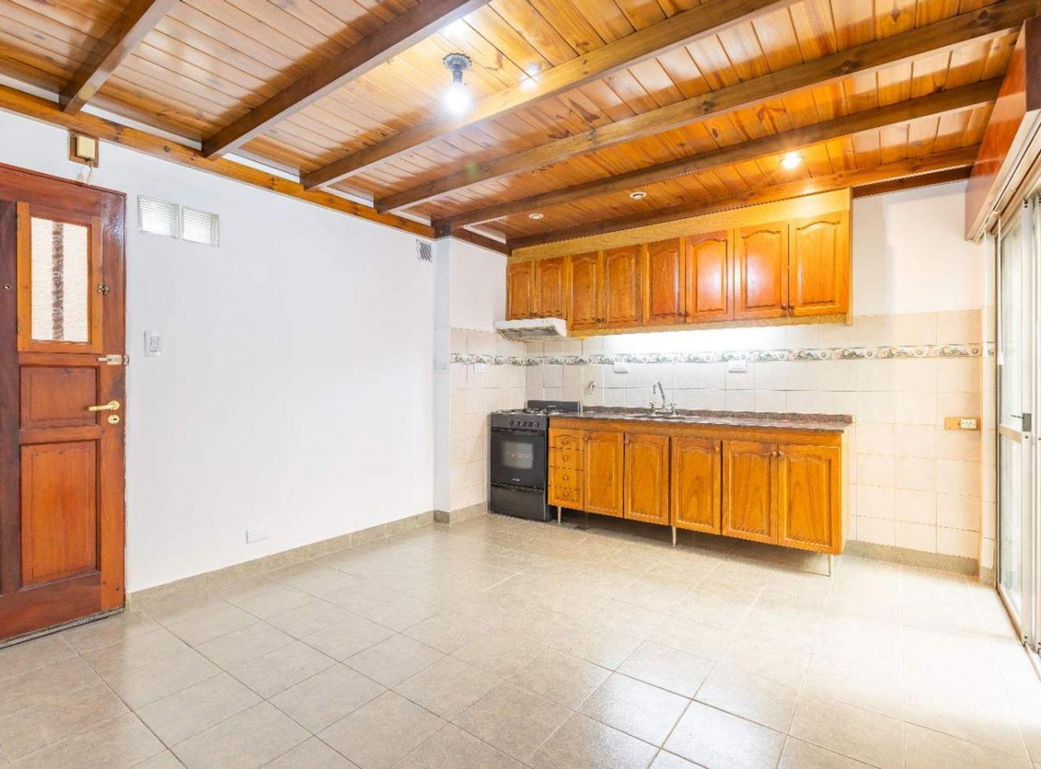 Foto de VENTA DEPARTAMENTO 2 AMBIENTES CON TERRAZA, imagen 2