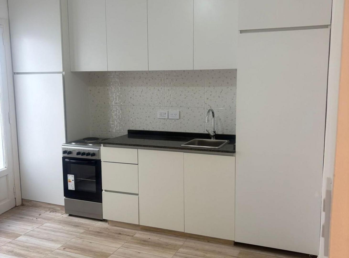 Foto de Venta 2 ambientes + escritorio Vicente lopez recic, imagen 2