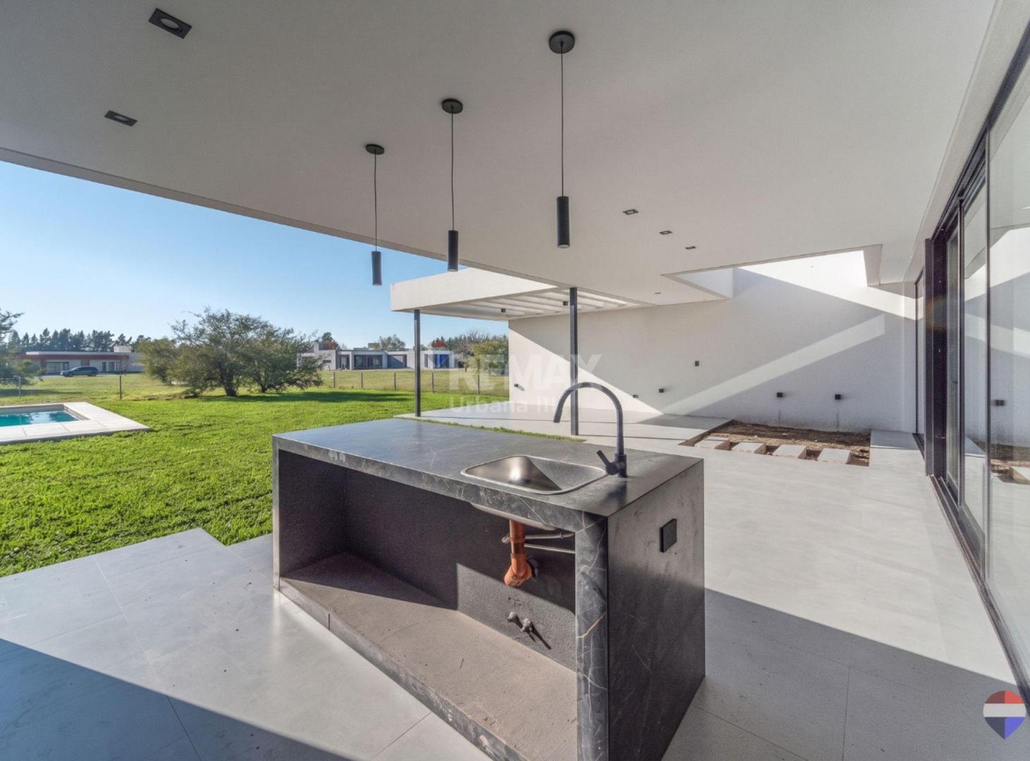 Foto de VENTA CASA 5 AMB ESTRENAR FINCAS DEL ALBA CANNING, imagen 3