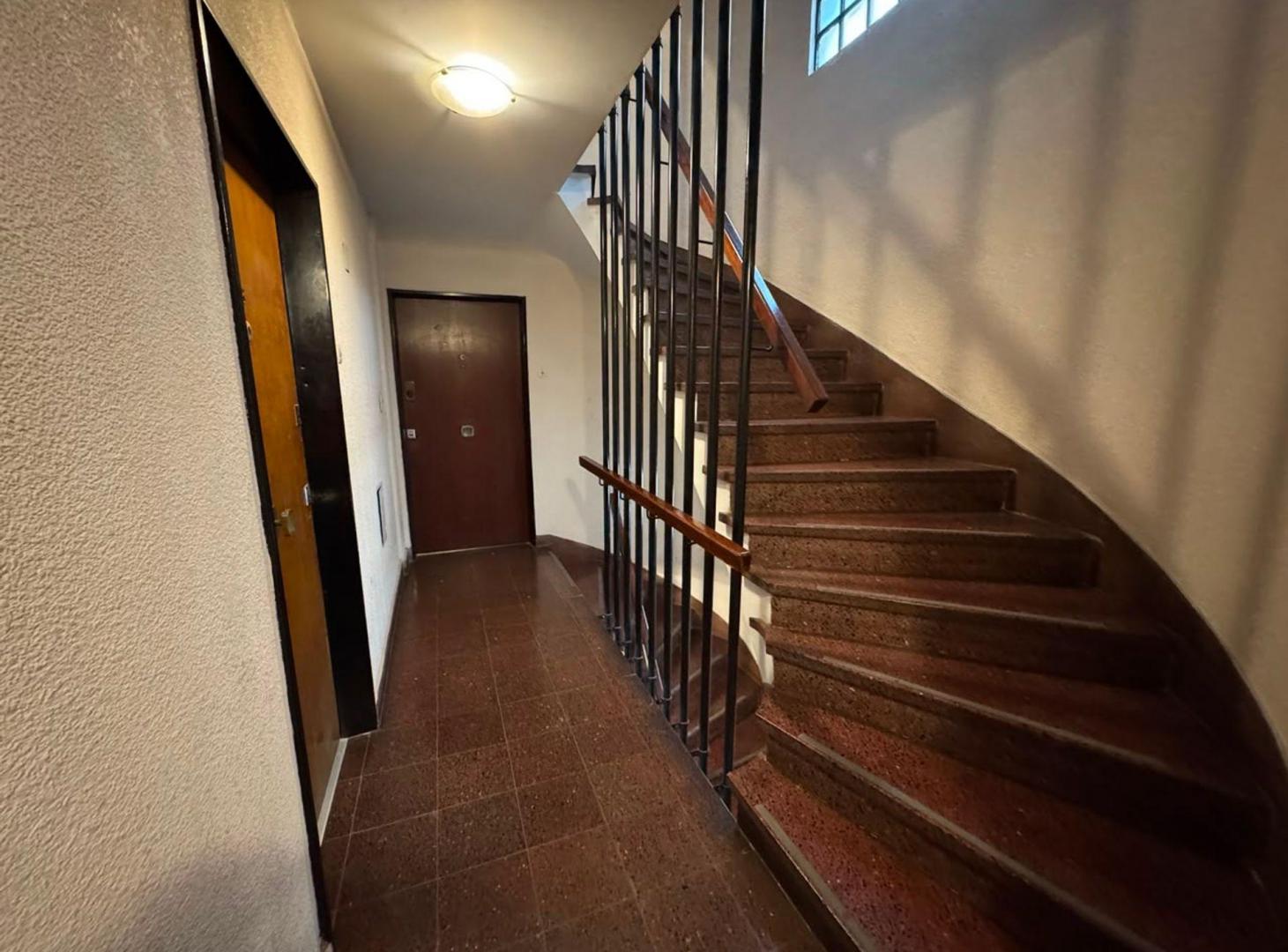 Foto de Departamento 2 ambientes en alquiler en Belgrano R, imagen 2