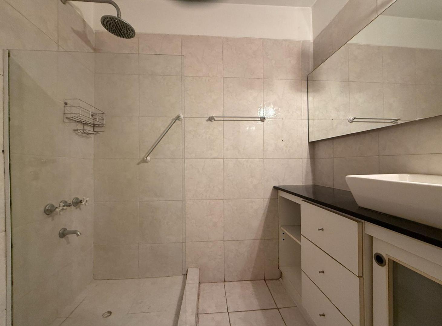 Foto de DEPARTAMENTO 2 AMB CON BALCON Y BAULERA, imagen 1