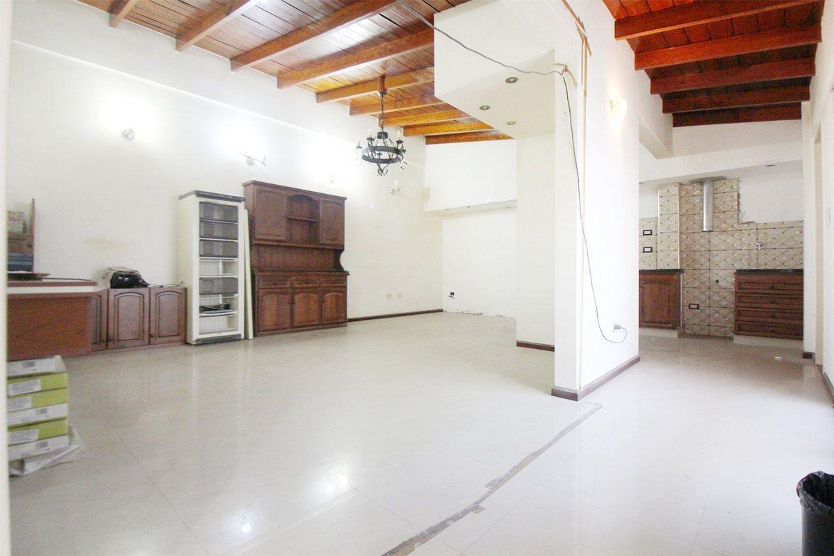 Foto de VENTA CASA CON LOCAL VILLA LYNCH SAN MARTIN, imagen 5