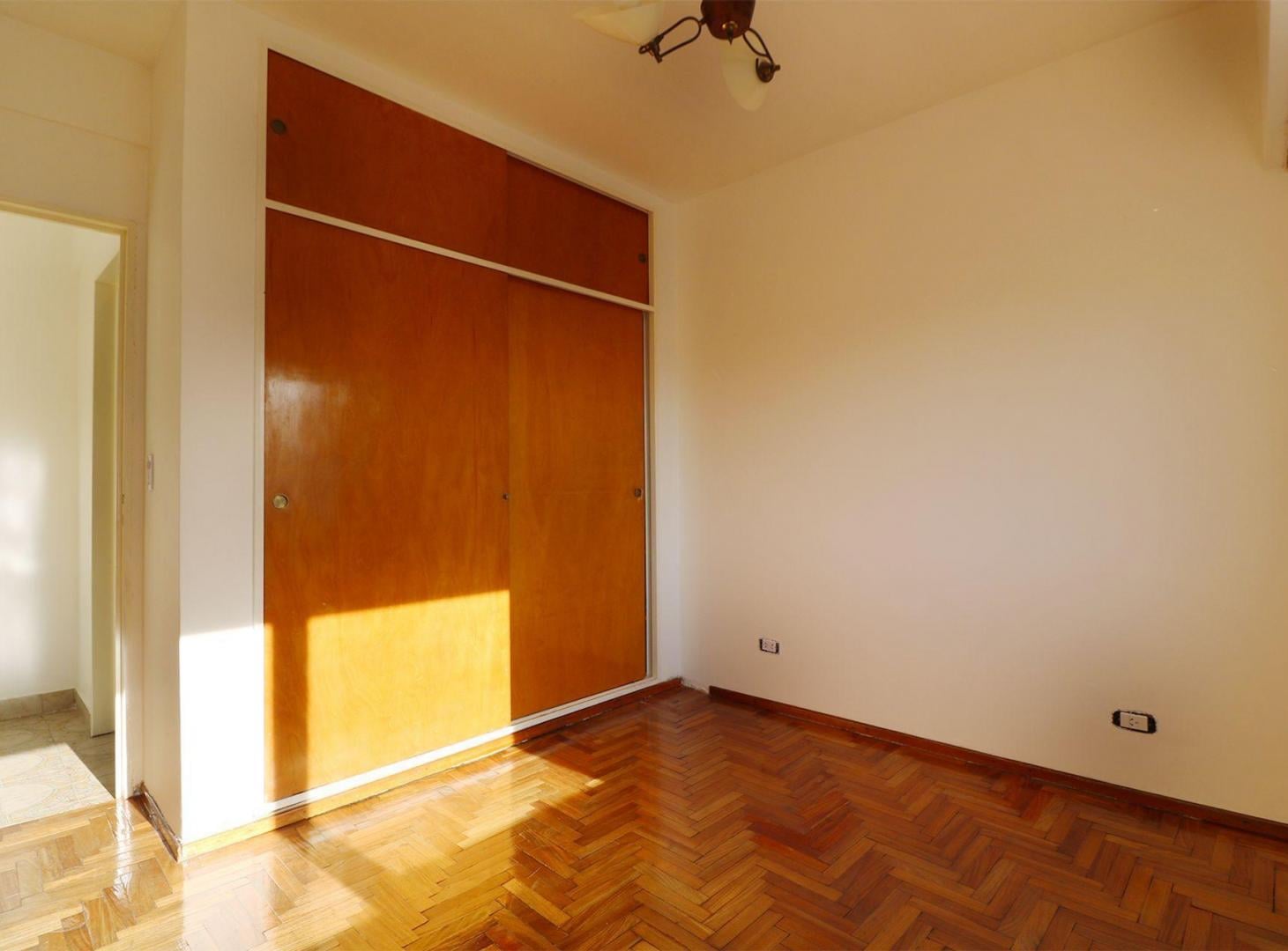 Foto de VENTA DEPARTAMENTO 2 AMB BALCON FRENTE APTO CRED, imagen 1