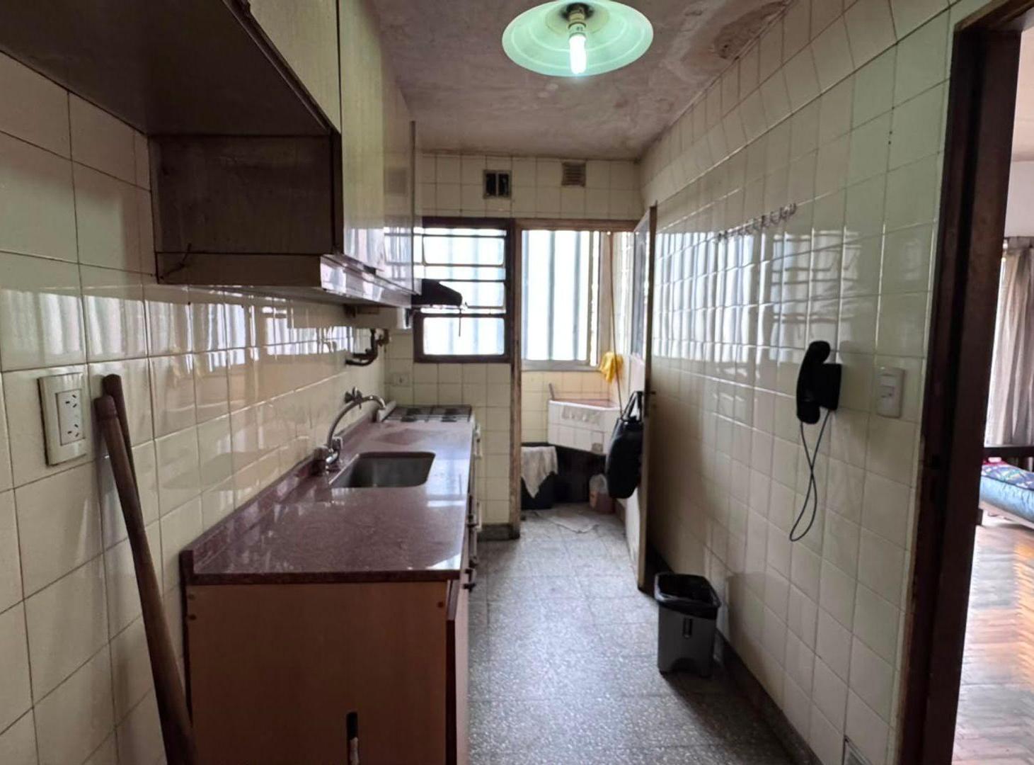 Foto de VENTA DEPTO 3 AMBIENTES CON BALCON V. GRAL MITRE, imagen 4