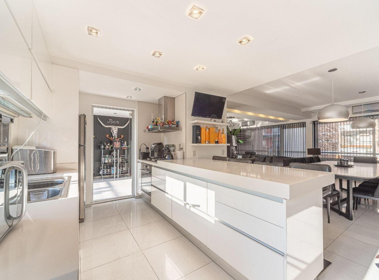 Foto de VENTA DEPTO 5 AMB EN TRIPLEX TERRAZA EN V DEVOTO, imagen 4