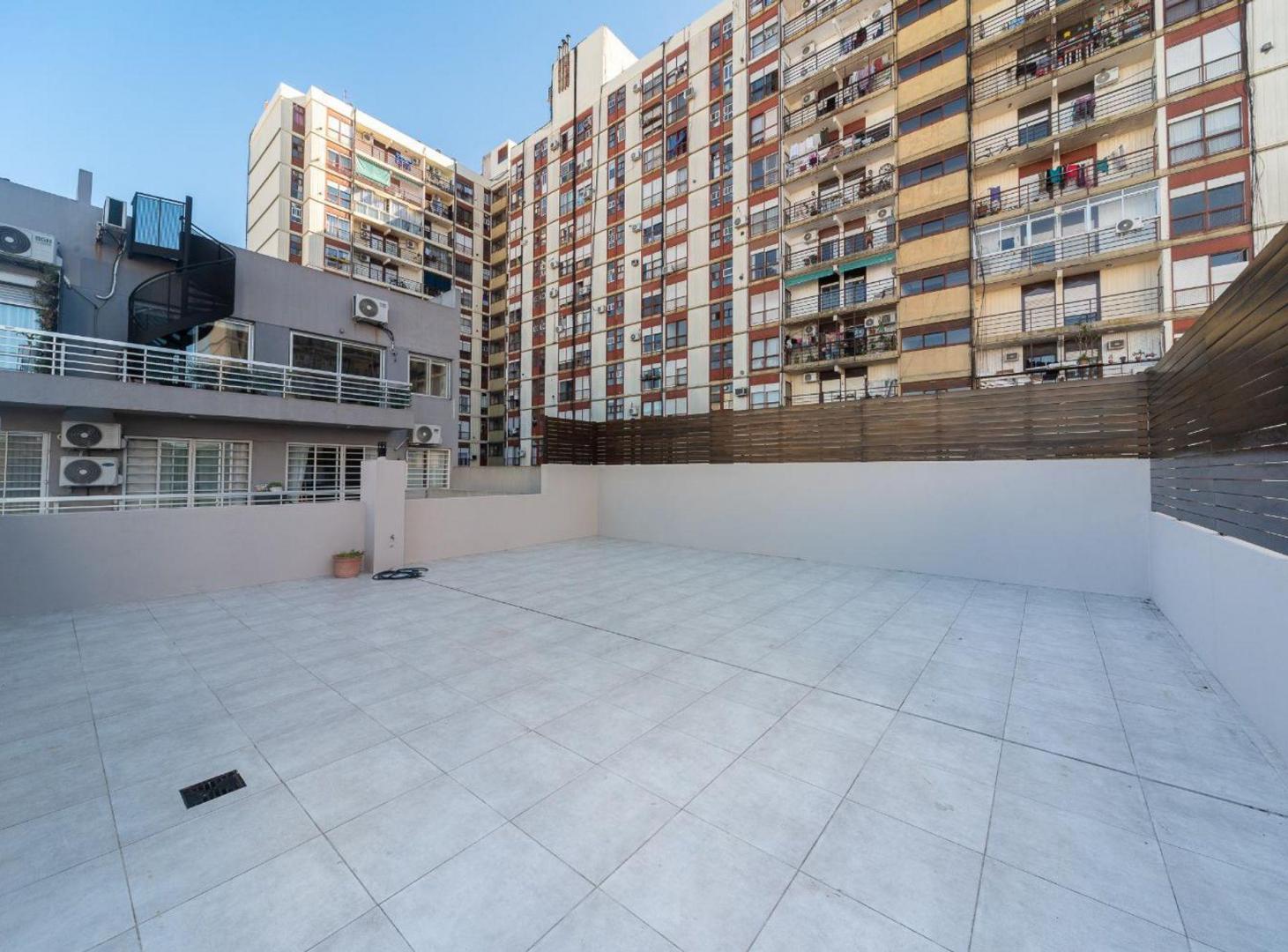 Foto de VENTA 4 AMB. TERRAZA PROPIA COCHERA BARRACAS, imagen 1