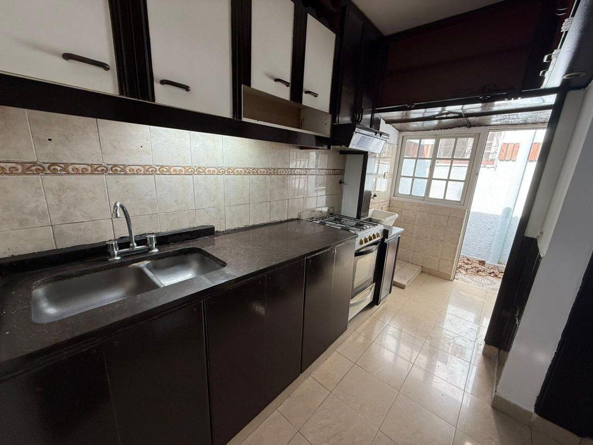 Foto de PH VENTA 3 AMBIENTES CON YACUSSI LOMAS DE ZAMORA, imagen 2