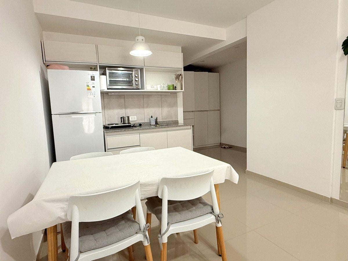 Foto de VENTA DEPARTAMENTO MONOAMBIENTE PARQUE CHAS, imagen 1