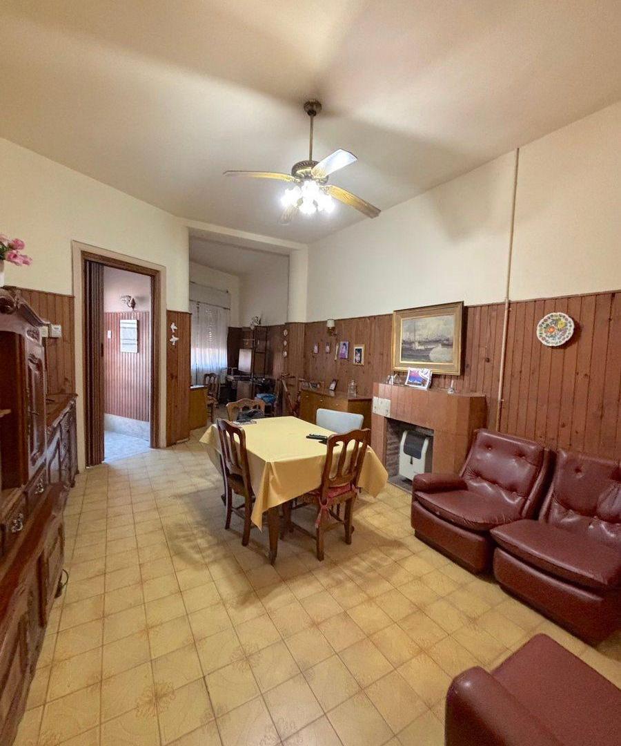 Foto de PH 3 Ambientes Venta Caballito PB Patio Cubierto, imagen 2