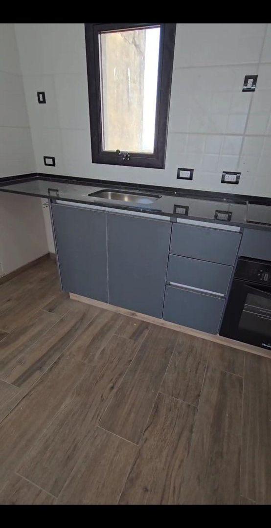 Foto de VENTA 2 AMBIENTES Chorroarin 662 P.Chas A EST.8ºP, imagen 4