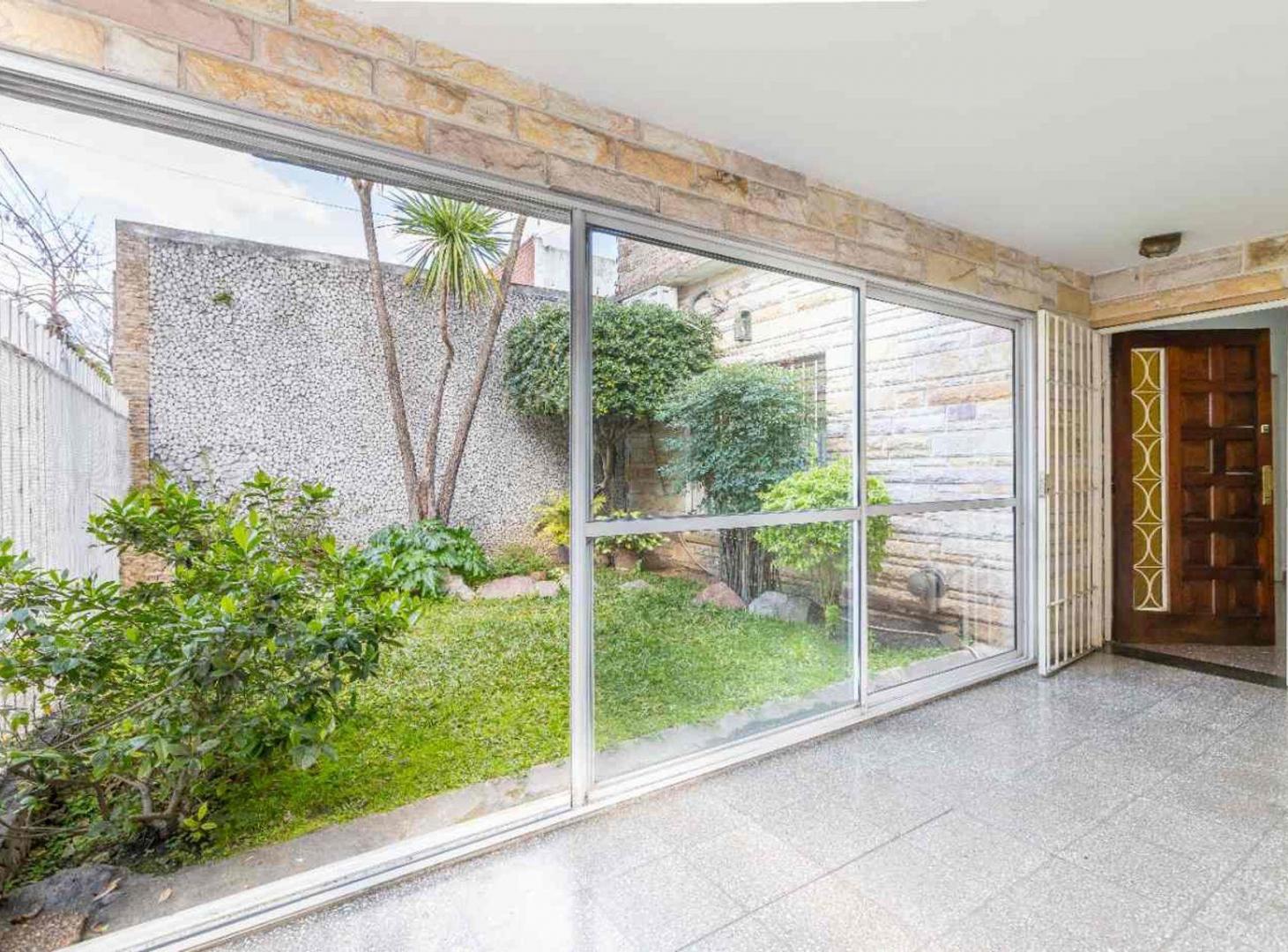Foto de VENTA CASA DE 4 AMBIENTES CON COCHERA Y TERRAZA, imagen 5