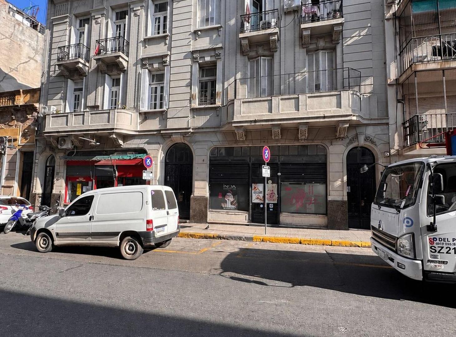 Foto de Dep 2 amb + local en venta San Telmo amoblado +AA, imagen 4