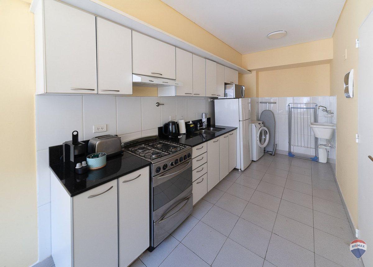 Foto de VENTA 3 AMBIENTES EN PUERTO MADERO CON COCHERA, imagen 1